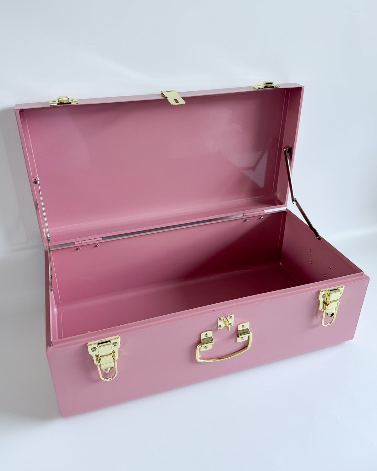 Choosing Your BabyBoo Prints Keepsake Trunk Colour 🤍✨ - BabyBoo Prints