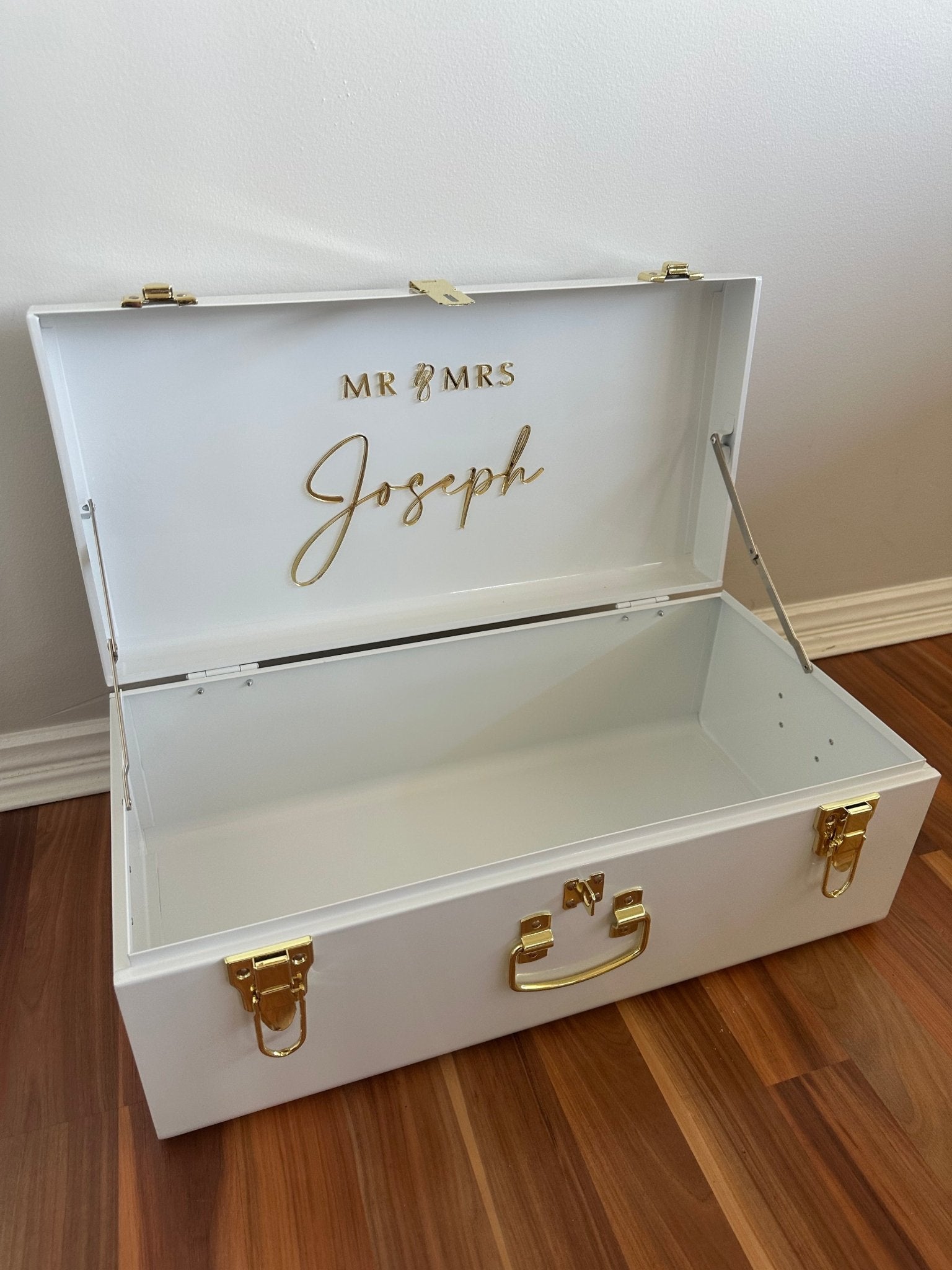 How to Store Your Wedding Memories: The Ultimate Keepsake Trunk - BabyBoo Prints