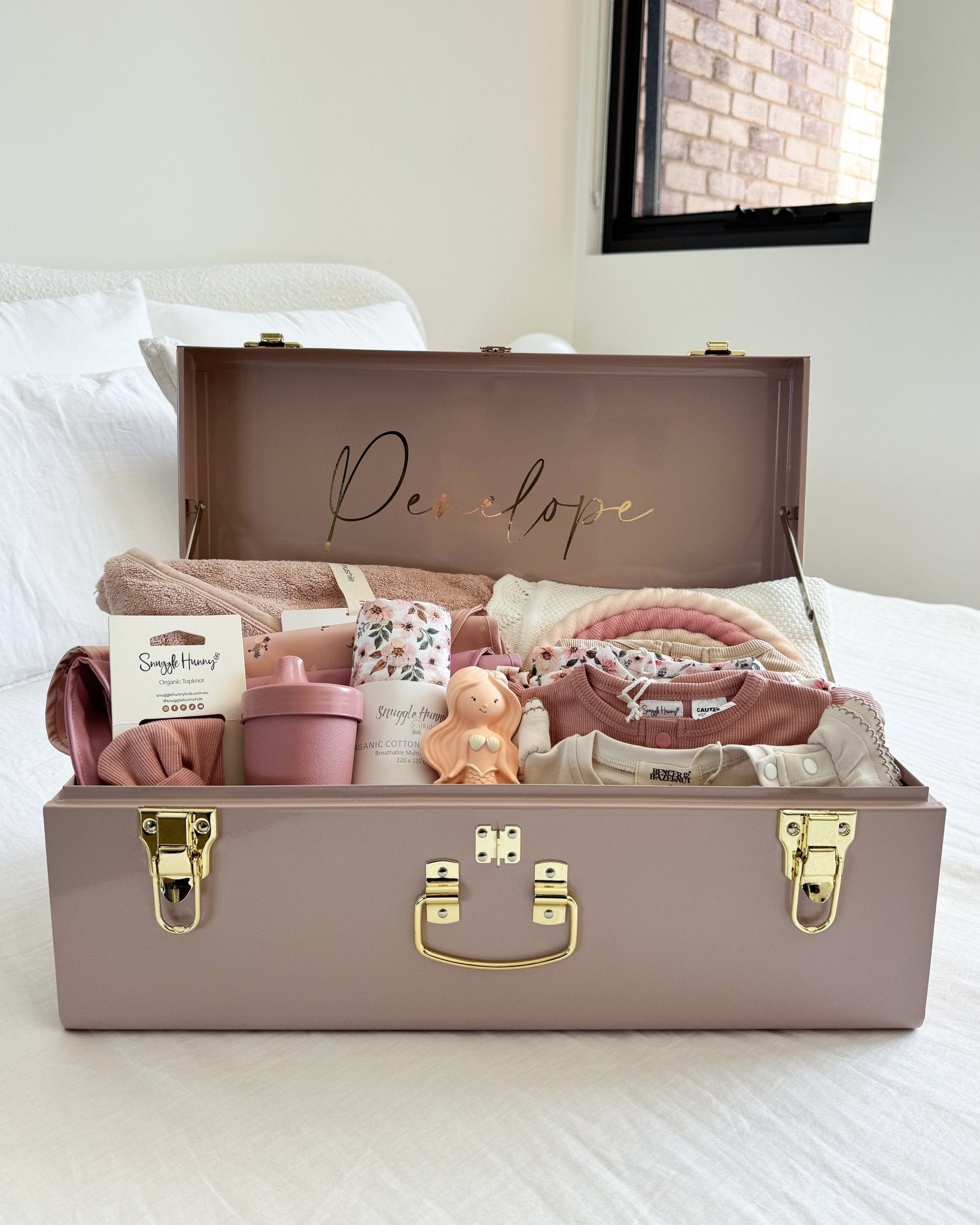 The Perfect Baby Gift for Your Friend 👶✨ - BabyBoo Prints