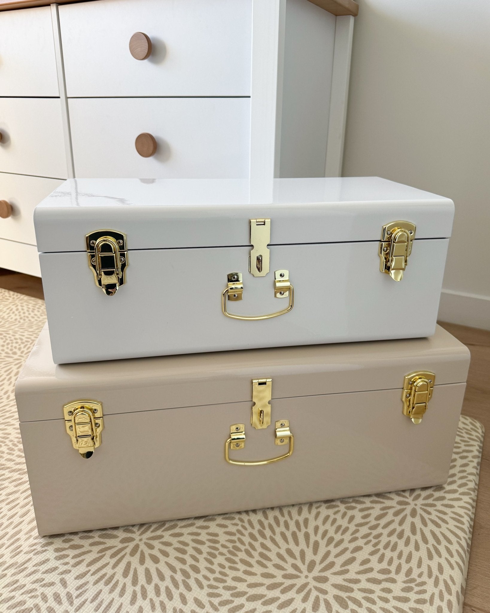 Personalised Deluxe Catholic Christening Gift Pack – Metal Keepsake Trunk Box by BabyBoo Prints