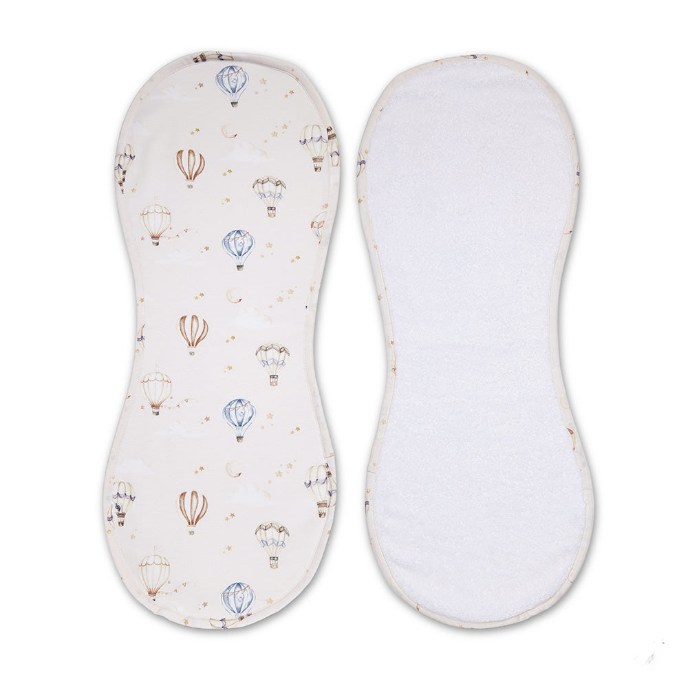 Soft Up & Away organic cotton burp cloth featuring a hot air balloon print, made from absorbent organic cotton to protect clothing during feeding and keep babies comfortable.