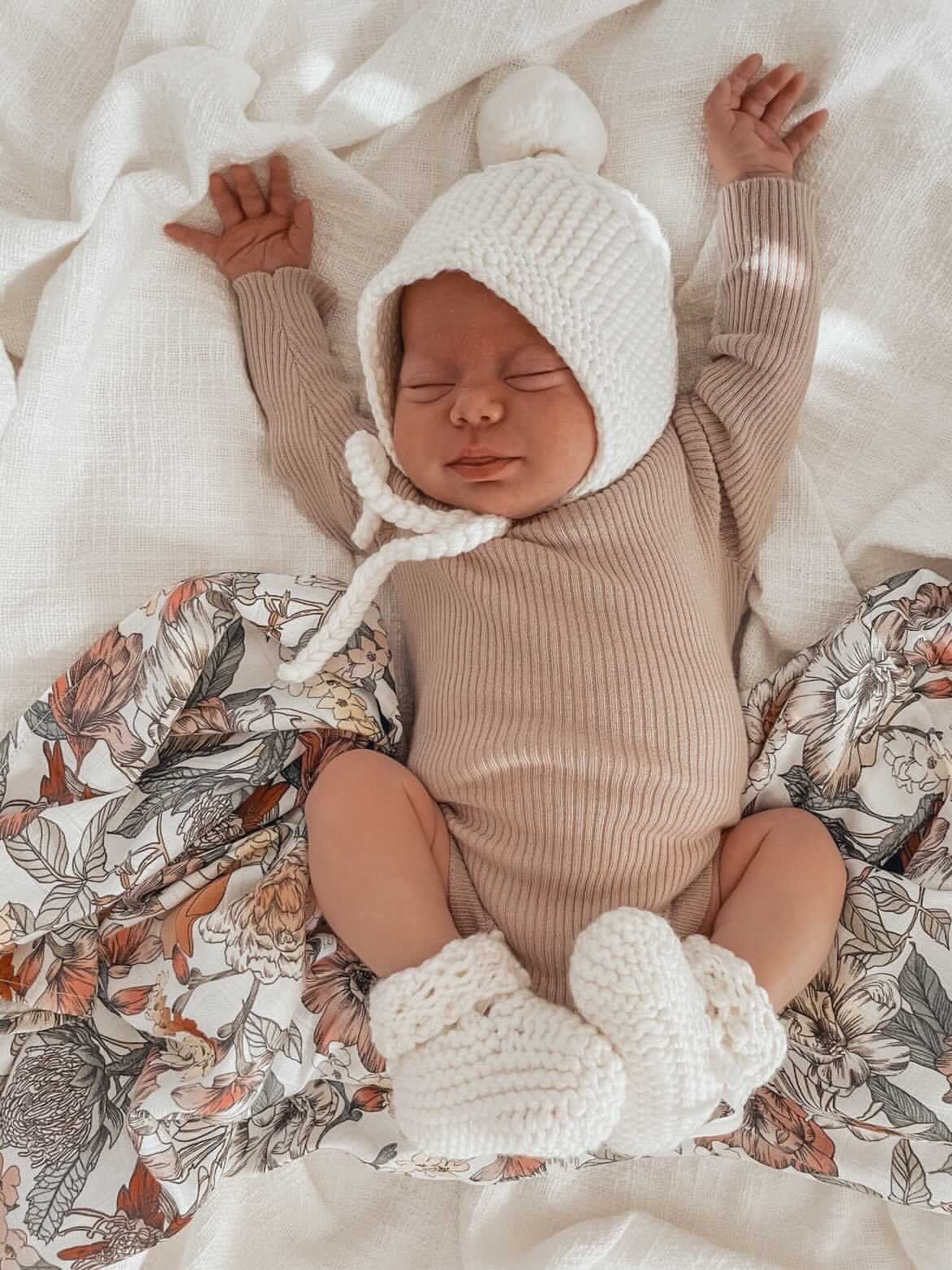 White Merino Wool Baby Bonnet Booties Set BabyBoo Prints